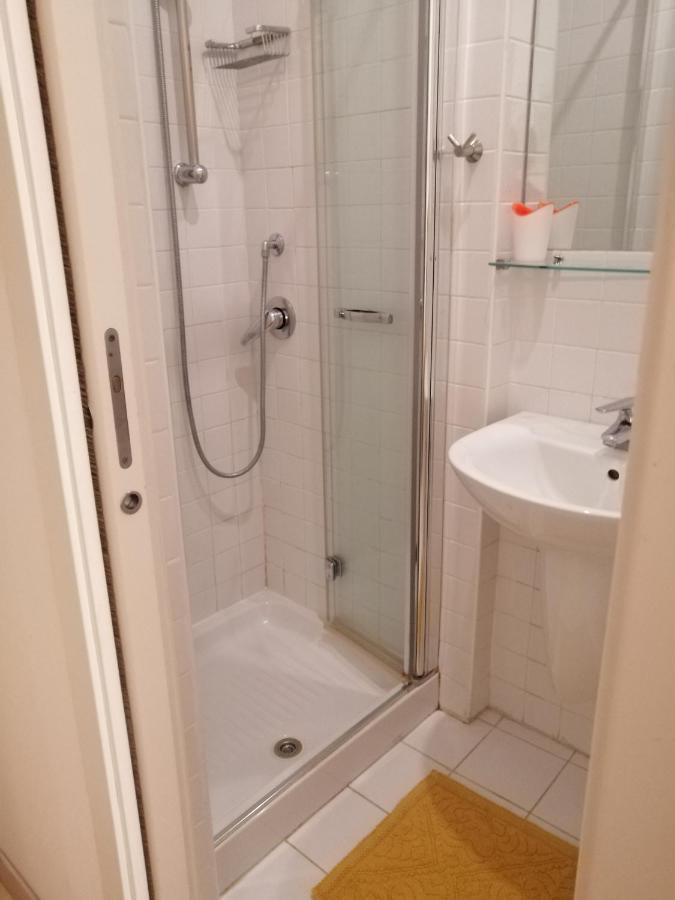 Rizzi, Elegante Monolocale In Centro Storico Apartment Venesia Bagian luar foto