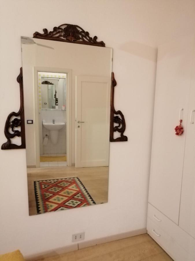 Rizzi, Elegante Monolocale In Centro Storico Apartment Venesia Bagian luar foto